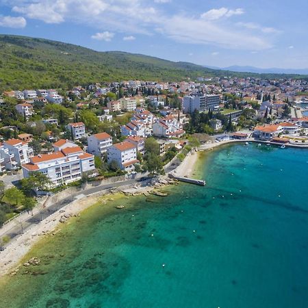 Julia Selce 4,5 Apartment Bagian luar foto