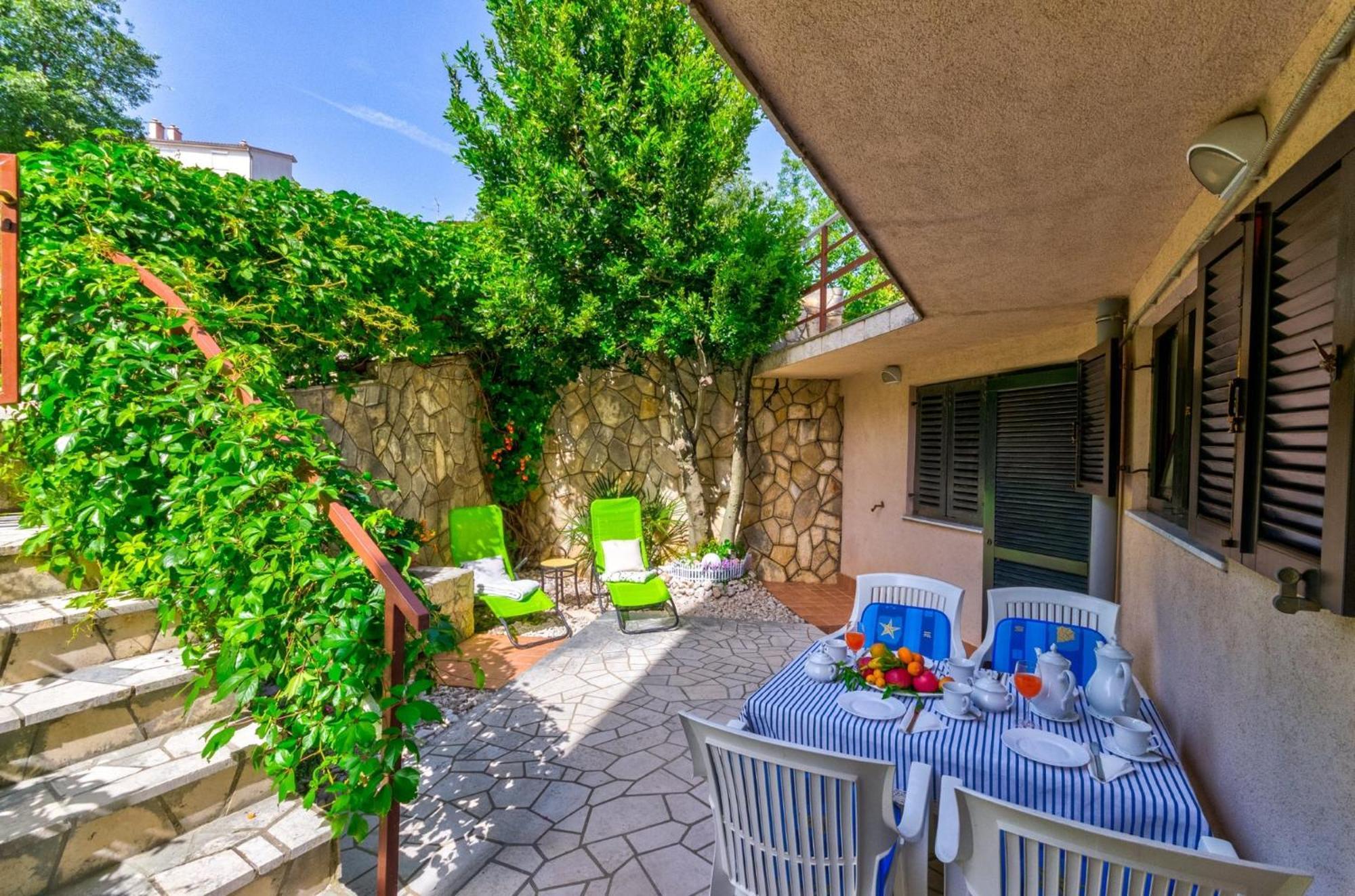 Julia Selce 4,5 Apartment Bagian luar foto
