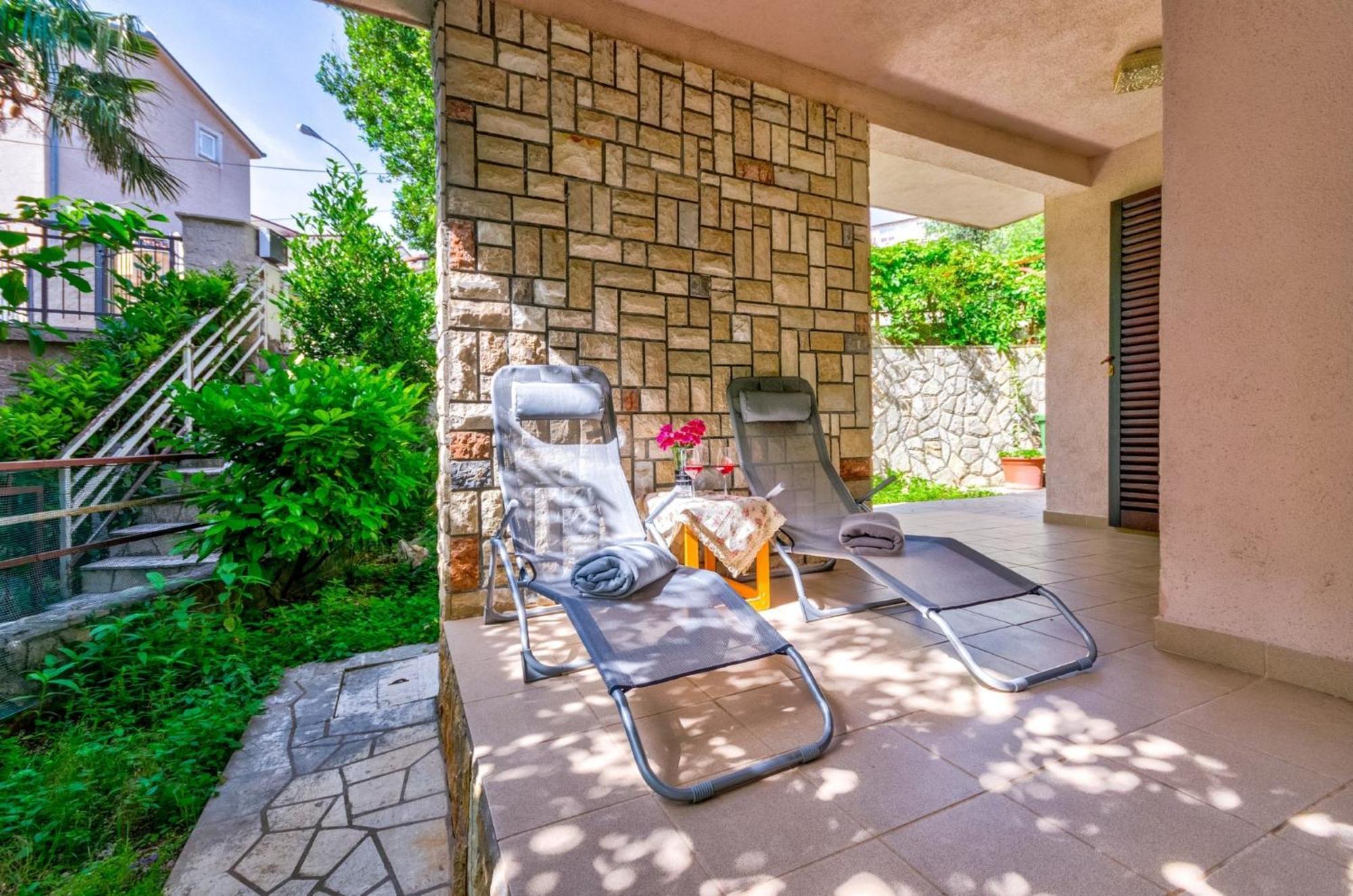 Julia Selce 4,5 Apartment Bagian luar foto